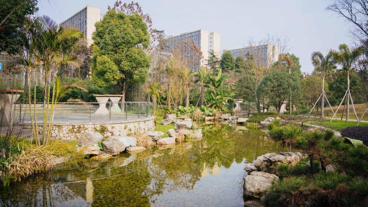 Tivoli At Cultural Heritage Park Chengdu Esterno foto